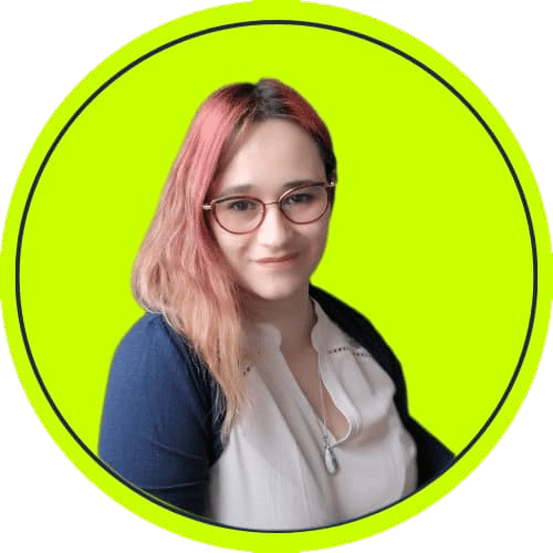Portrait d'Alicia Chouquet, bras droit spécialisée Notion et automatisation